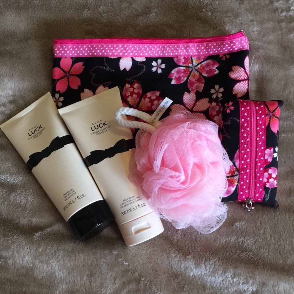 Avon Luck Shower Gel and Lotion Cosmetic Bag Set